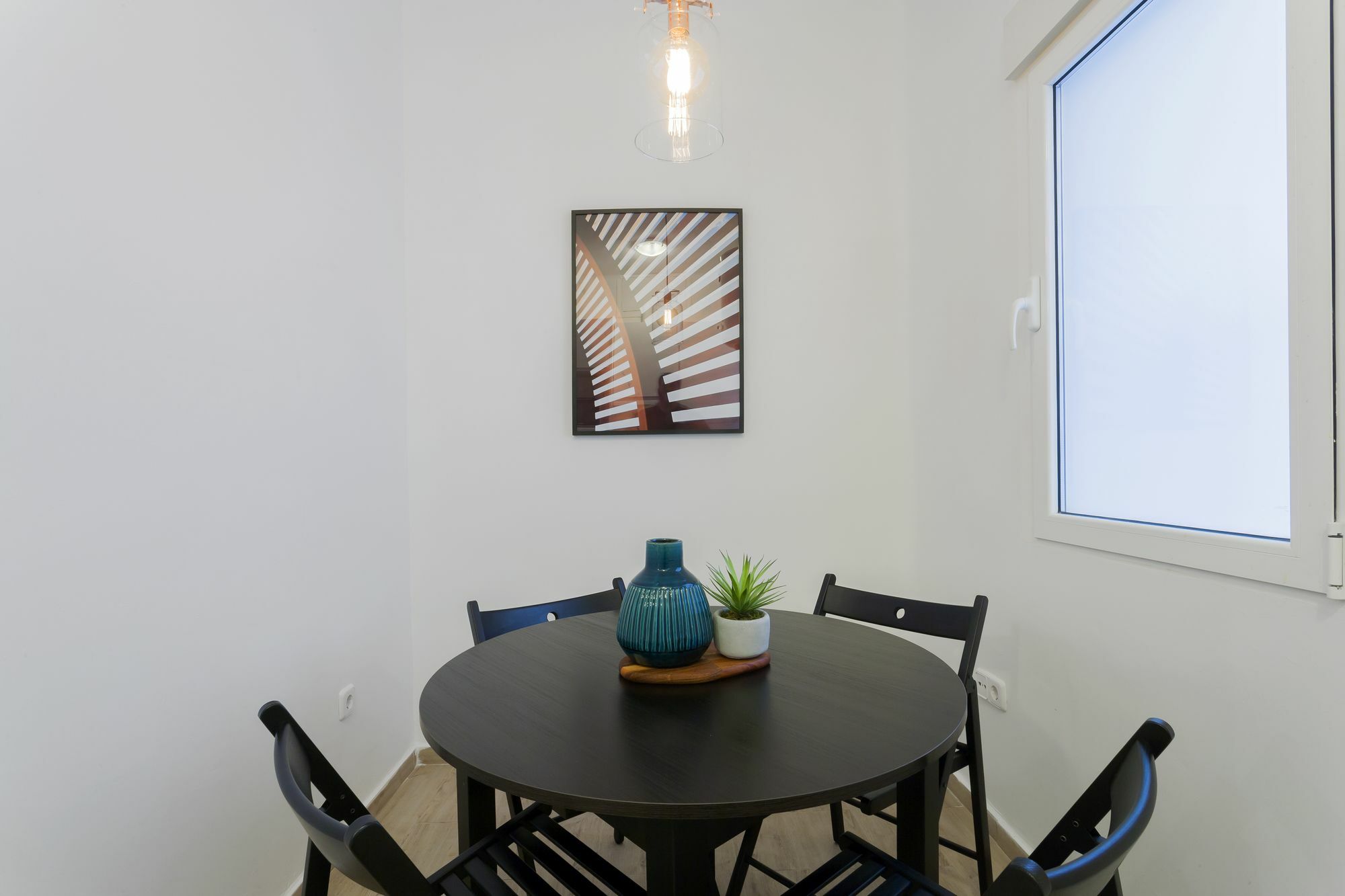 Dobo Rooms Ronda De Segovia Madrid Eksteriør billede